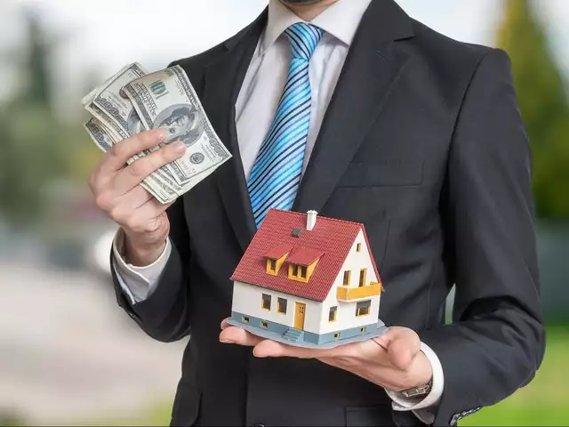 Do real estate agents get paid if they don't sell?